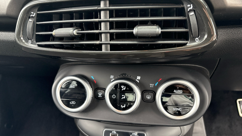 Fiat 500X 1.5 Hybrid 48V Sport 5dr DDCT Petrol Hatchback